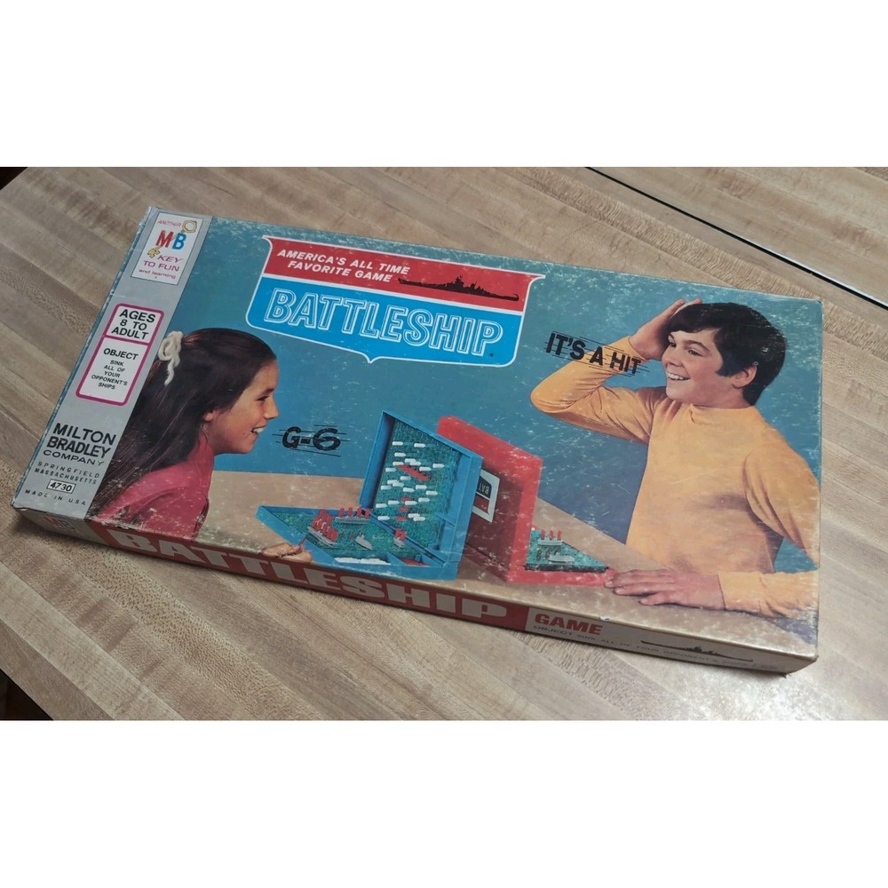 Vintage 1967 Milton Bradley BATTLESHIP Board Game, No Papers. #4730